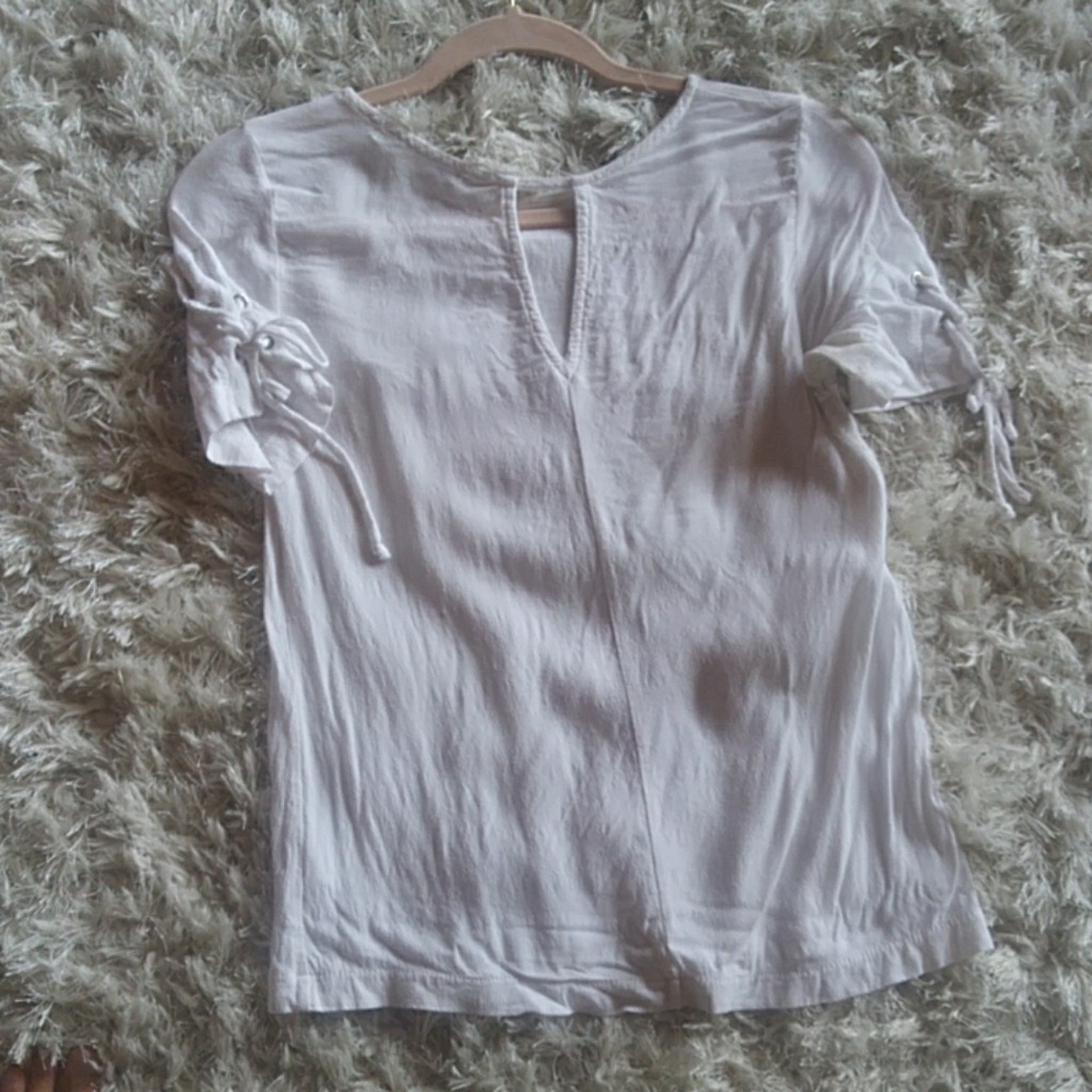 Wht Dressy Top - Picture 2 of 2